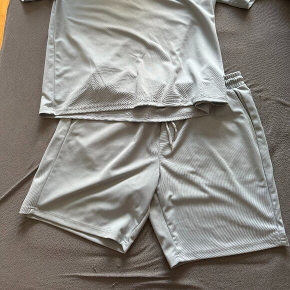 SHEIN (BABYBLEU) 2 PIECE SET - Picture 2 of 2